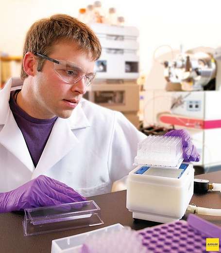 Адаптер для глубоколуночных планшет к манифолду MultiScreen Vacuum Manifold